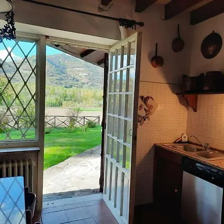 In Langa Vila Cortemilia