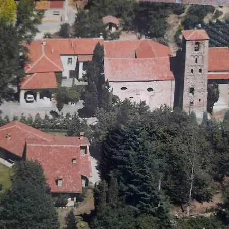Vila In Langa