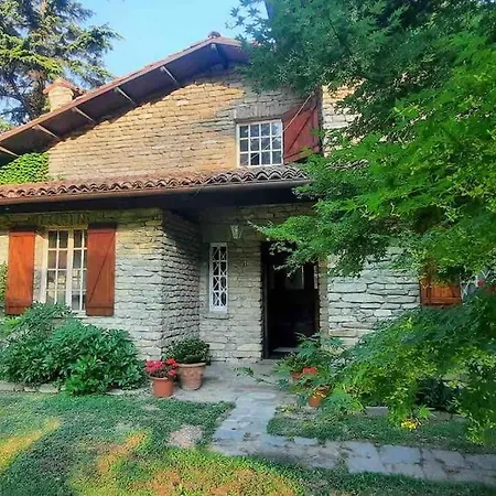 Villa In Langa *