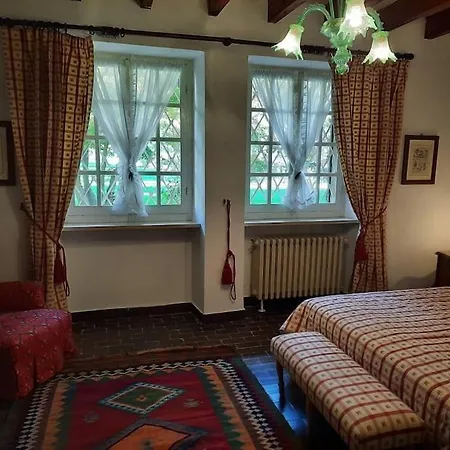 In Langa Villa Cortemilia
